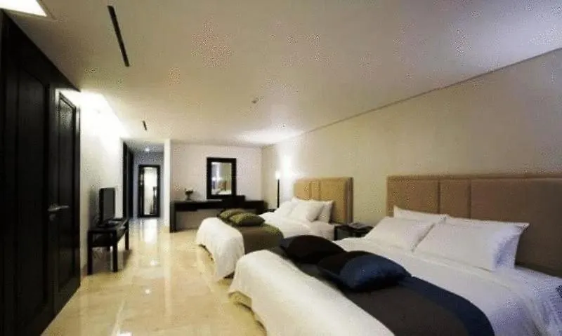 Baume Couture Hotel 済州市 3*,  韓国